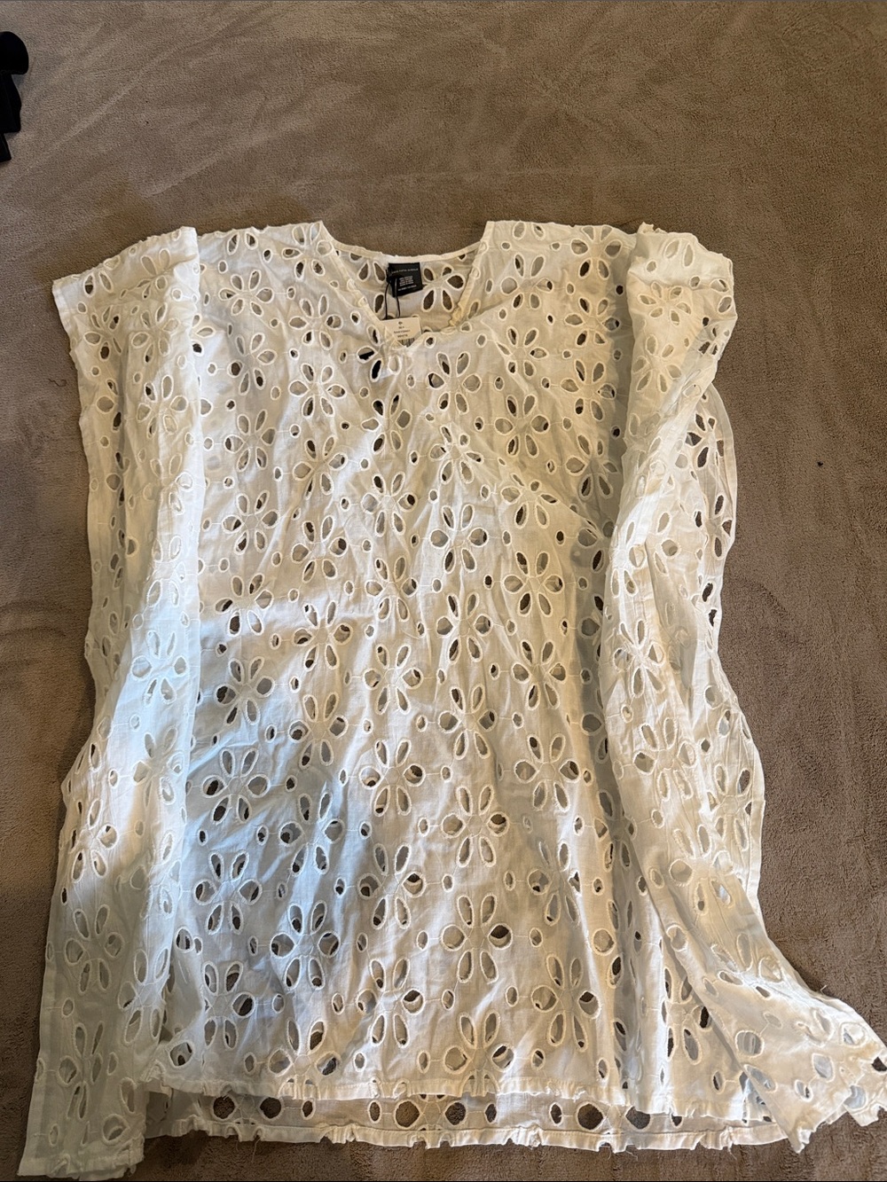 Saks Fifth Avenue White Floral Eyelet Tunic